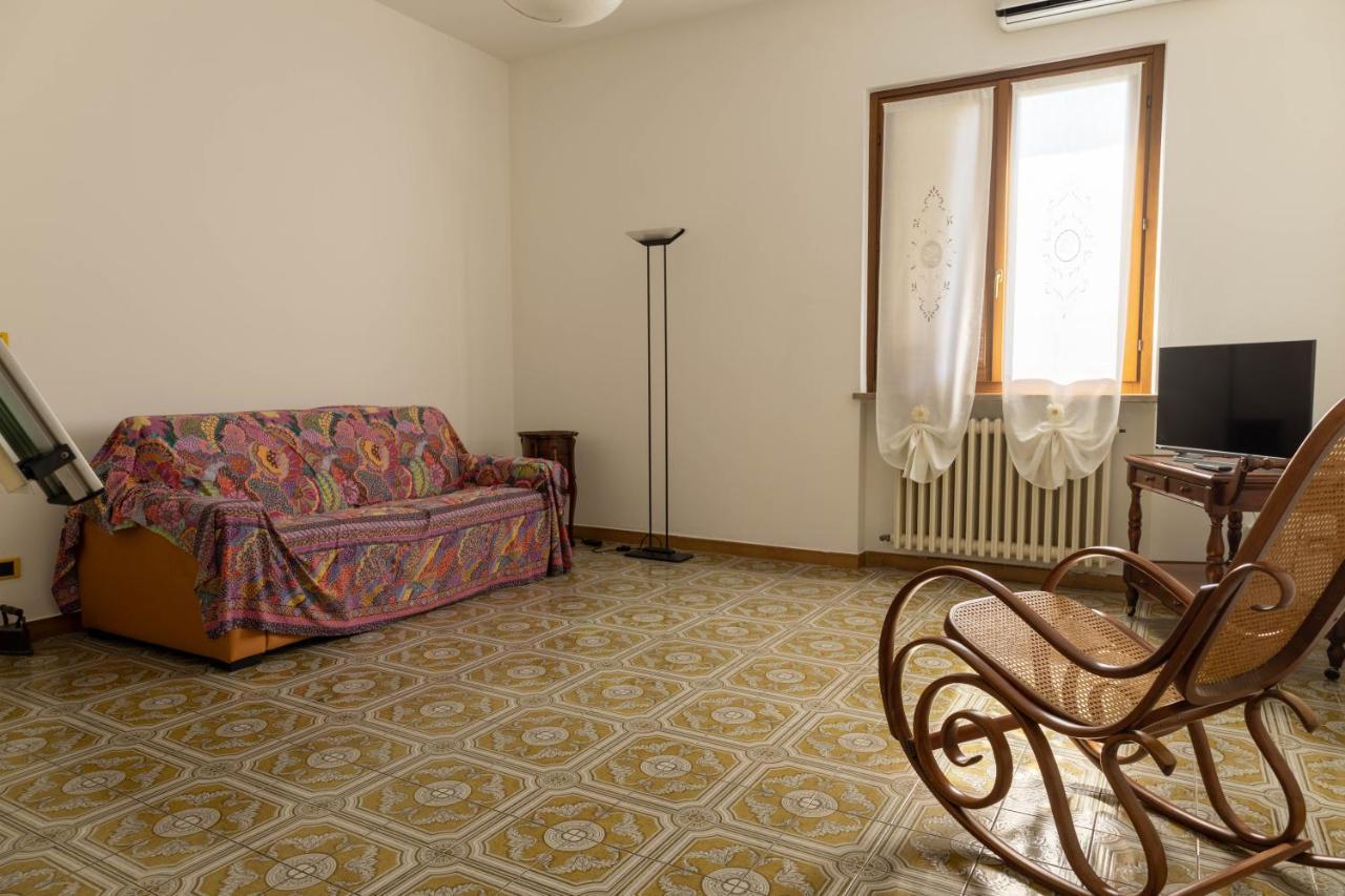 Casa Mercedes Villa Desenzano del Garda Bagian luar foto