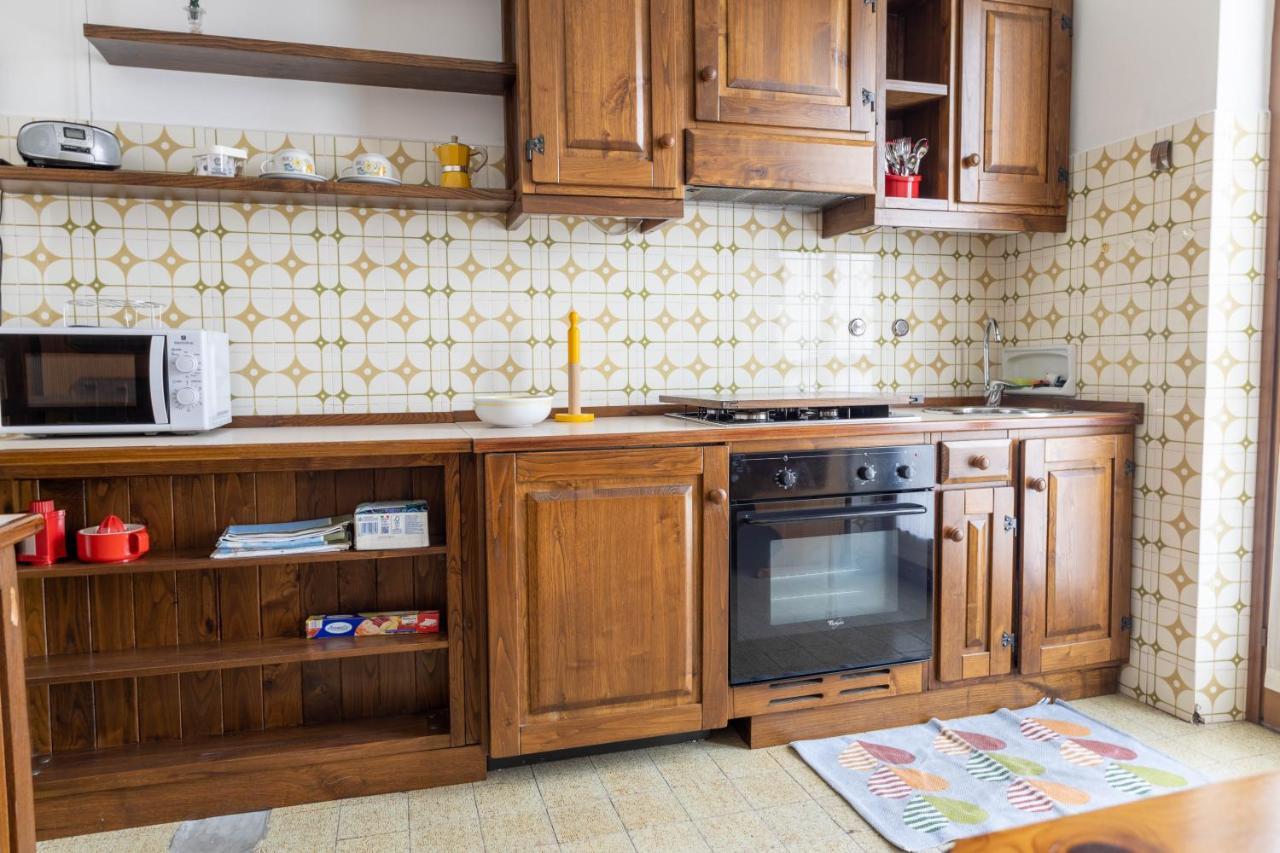 Casa Mercedes Villa Desenzano del Garda Bagian luar foto